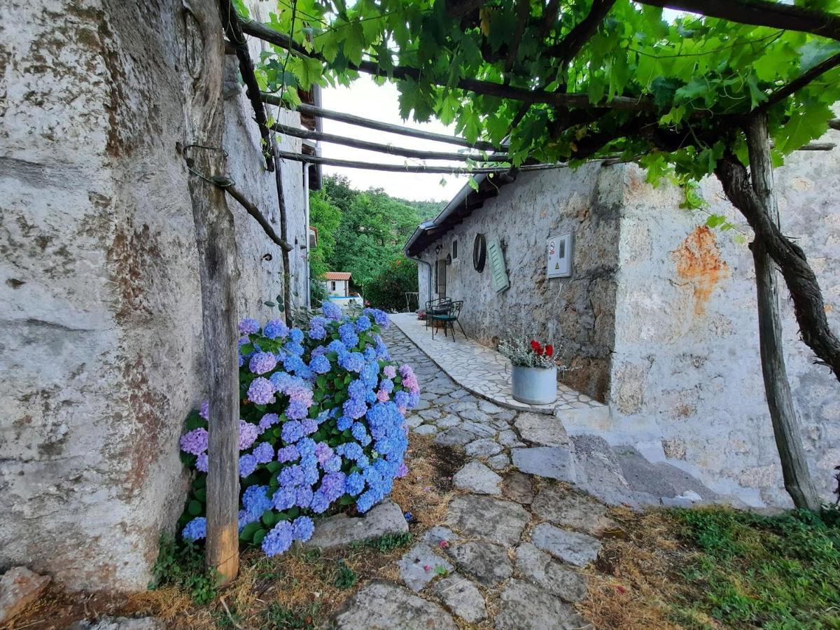 House Mikleus Villa Lovran Buitenkant foto